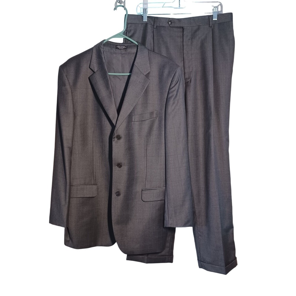 Albert Nipon Men's 44 2pc Suit Charcoal Gray Plaid Cashmere Wool 3-Button Cuffed
